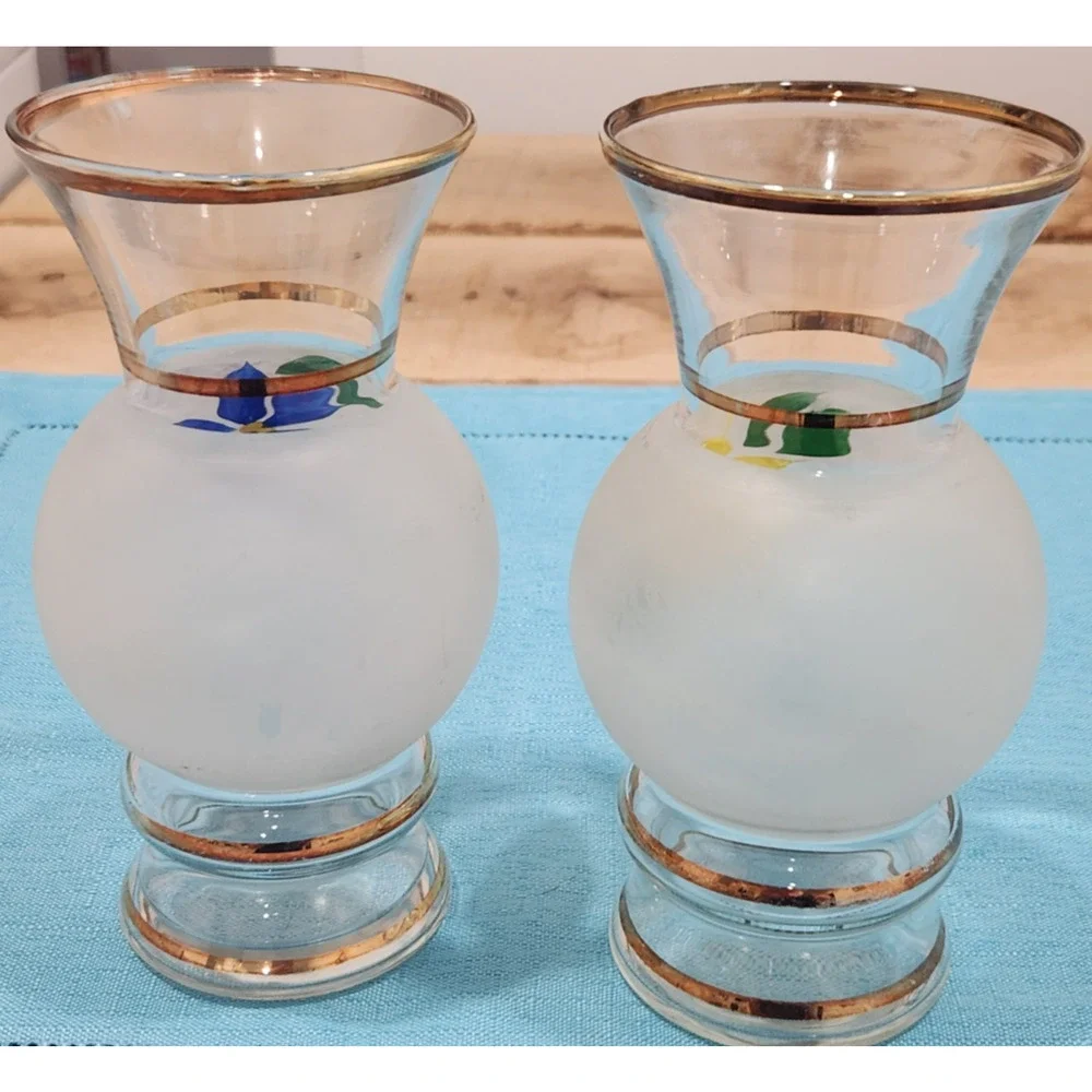 Bartlett Collins Set of 2 Frosted Handpainted Bud Vases W/ Gold Trim Vintage
